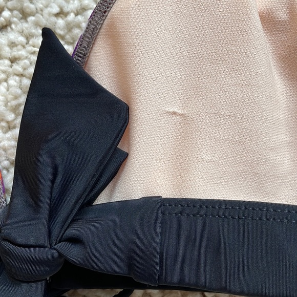 Kenneth Cole Reaction colorful bikini top - Picture 4 of 7